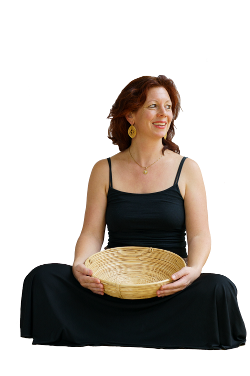 Frausein aus liebe zur erde, Stefanie Heinis, Arlesheim, Tanz, Ritual, Gesang, Natur